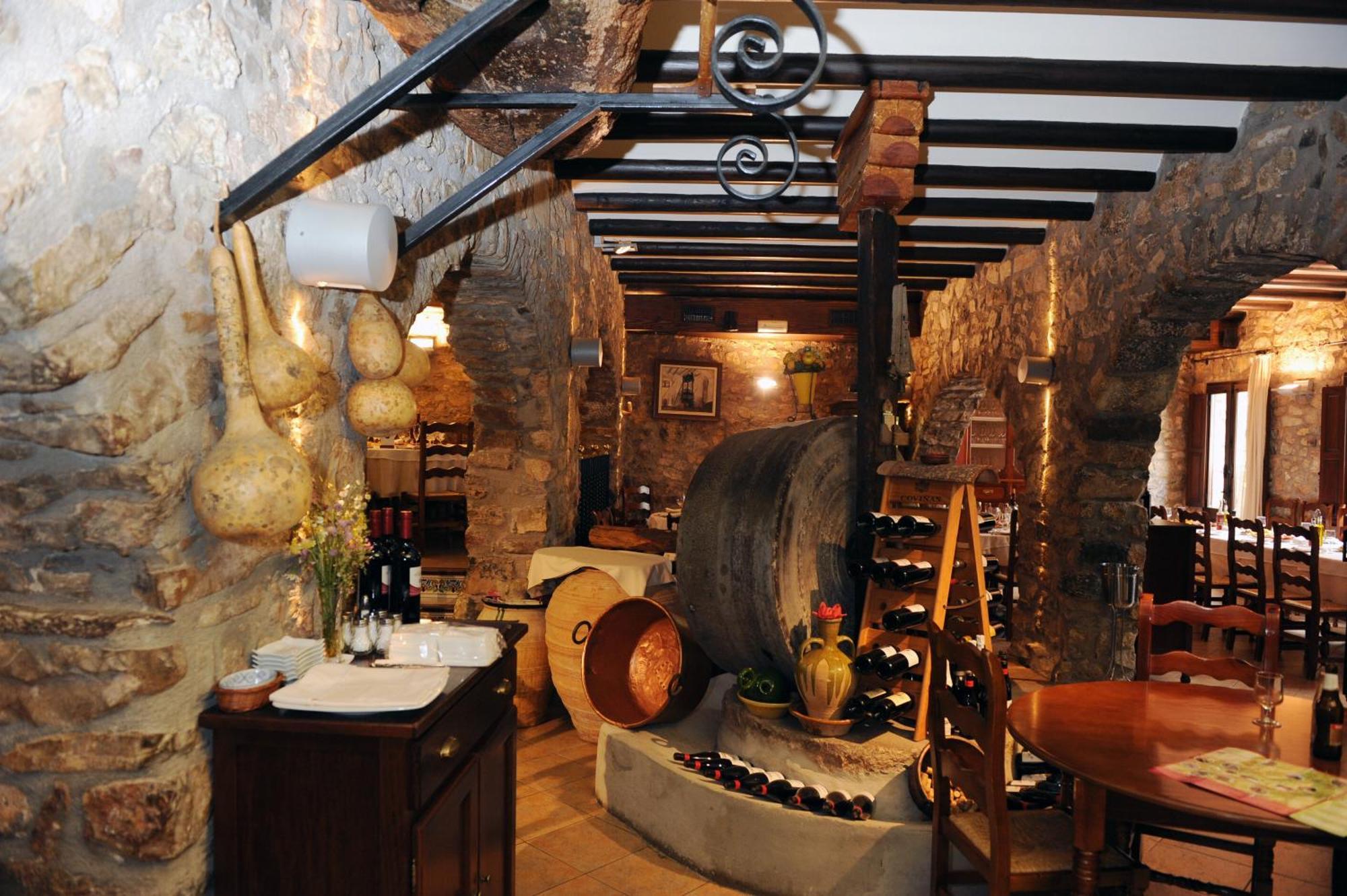 Hotel Restaurant Verdia Sueras Экстерьер фото